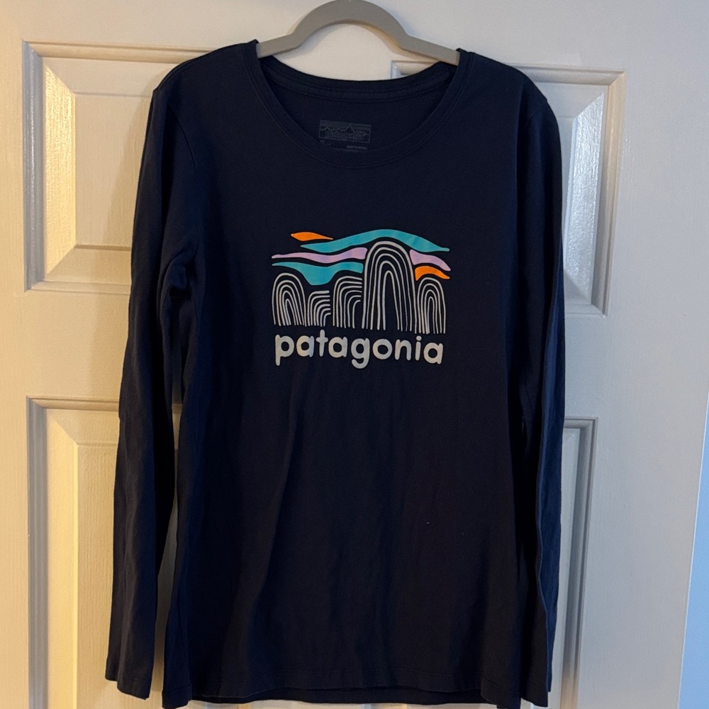 Patagonia Dark Blue Long Sleeve with Vibrant Graphic